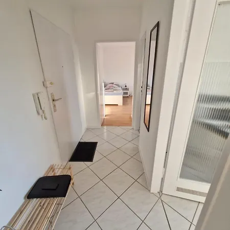 2 Bedroom In 4 People * Offenbach am Main